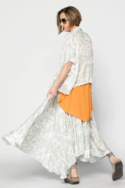 Full Circle Skirt in Garden Delphi