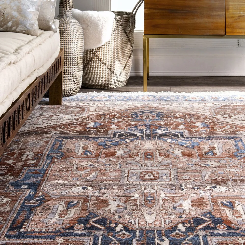 Hazelnut Vintage look Heriz Rug