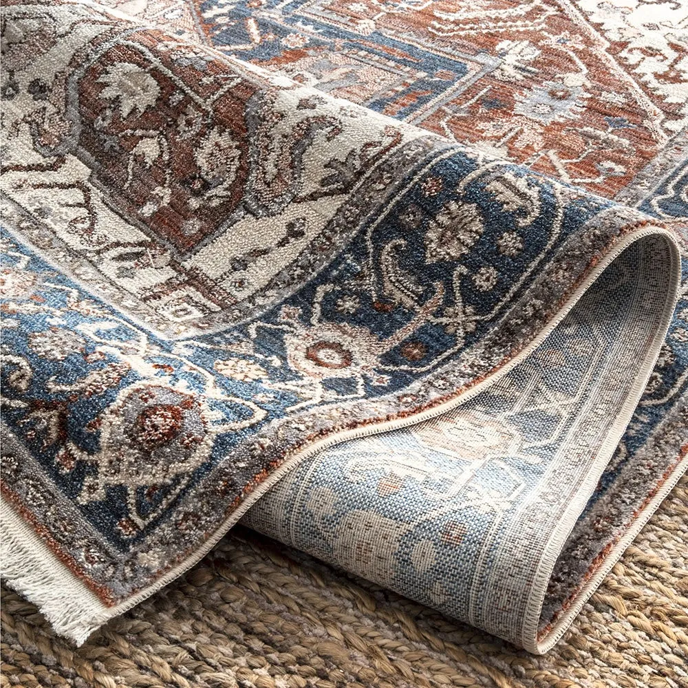 Hazelnut Vintage look Heriz Rug
