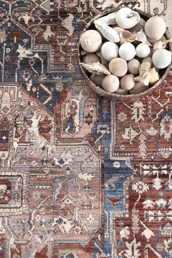 Hazelnut Vintage look Heriz Rug