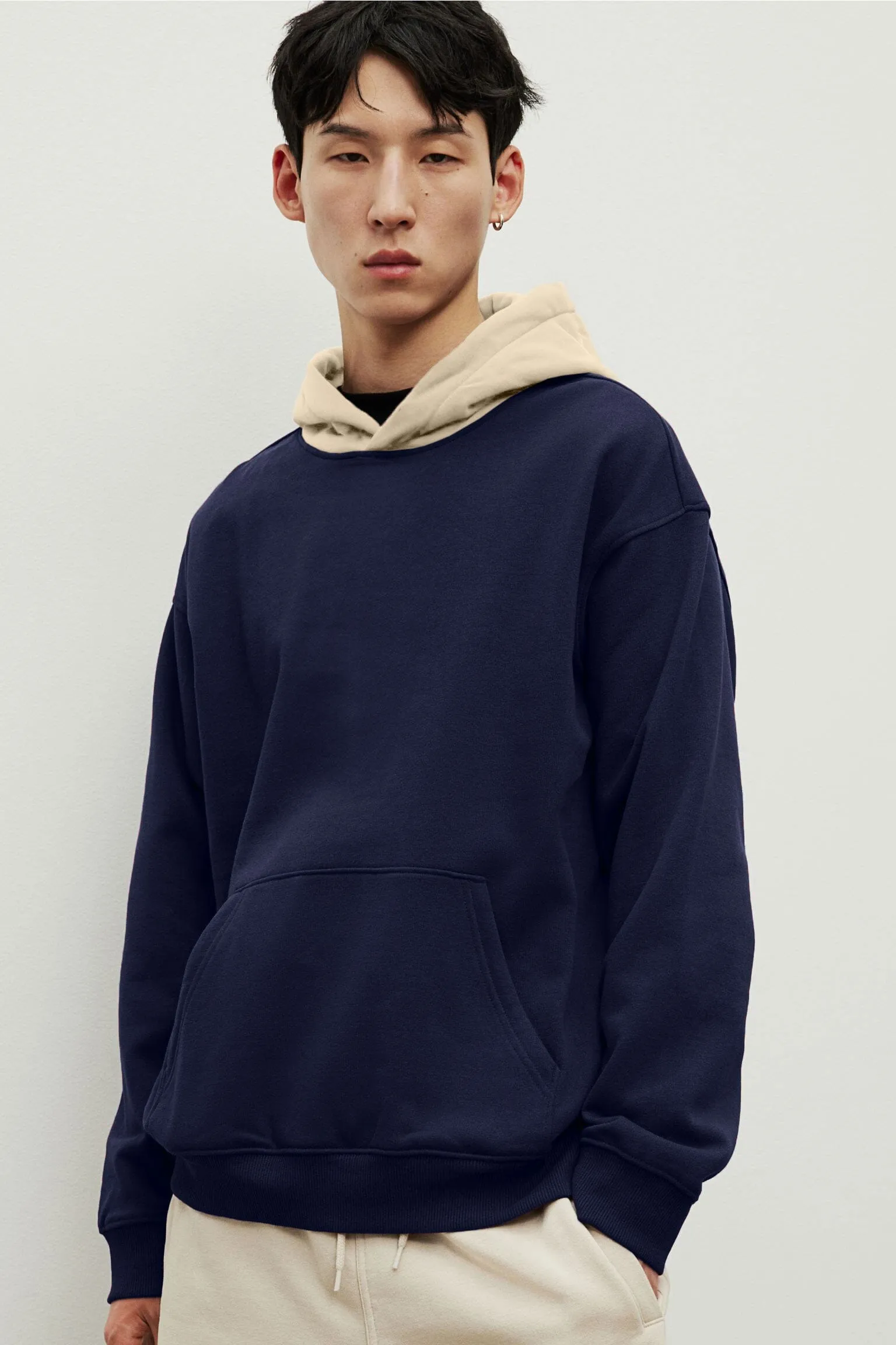 Polo Republica Men's Dual-Tone Pullover Hoodie