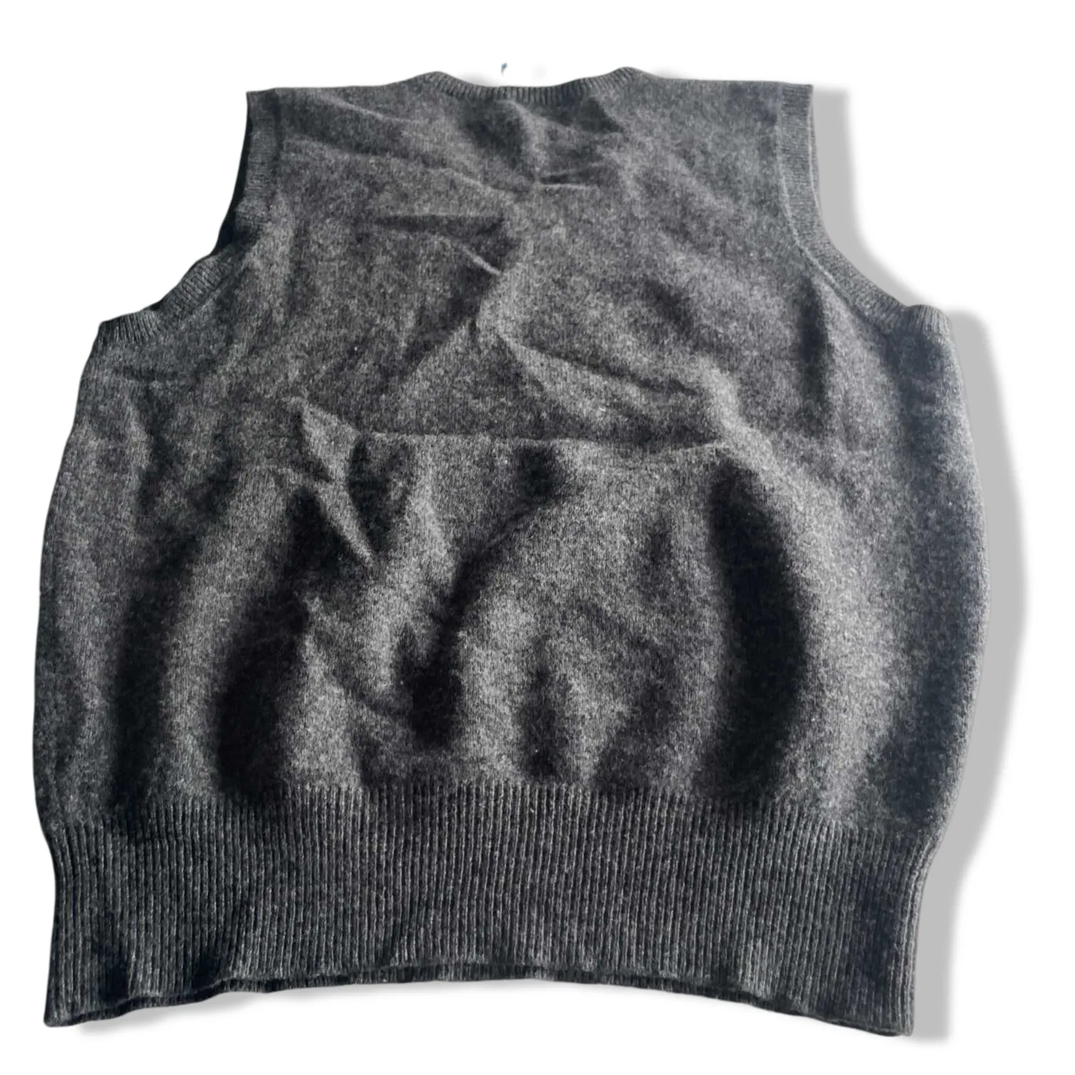 Vintage mens polo ralph lauren 100% Lambs wool grey sleeveless v-neck sweater in M|L 23 W19|SKU 5591